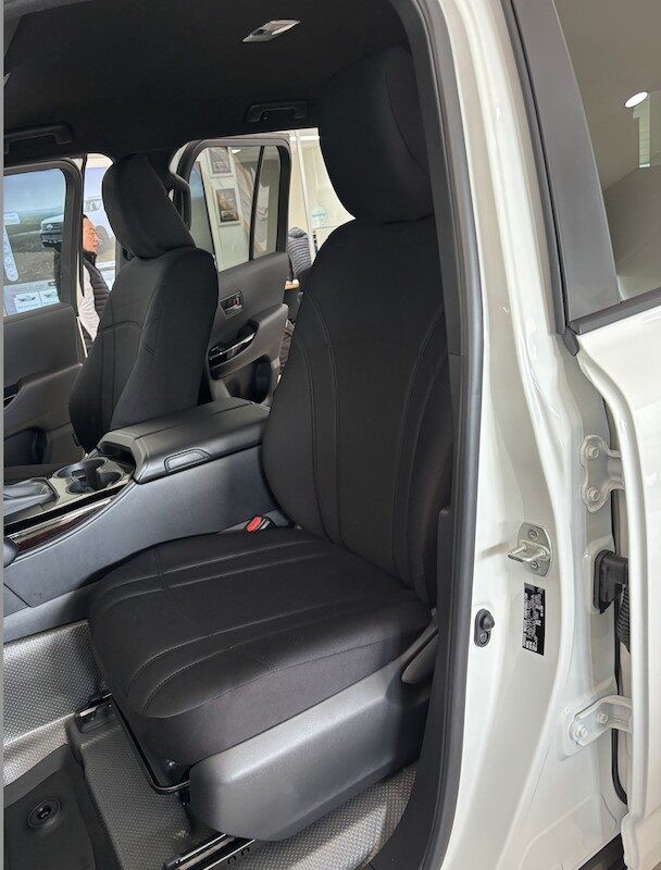 Toyota Landcruiser SUV Neoprene seat covers Neoprene seat covers fitted to a Toyota Landcruiser SUV