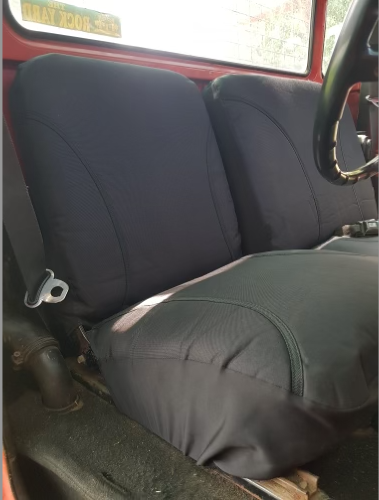 Toyota Landcruiser Ute Poly Canvas seat covers Poly Canvas seat covers fitted to a Toyota Landcruiser Ute