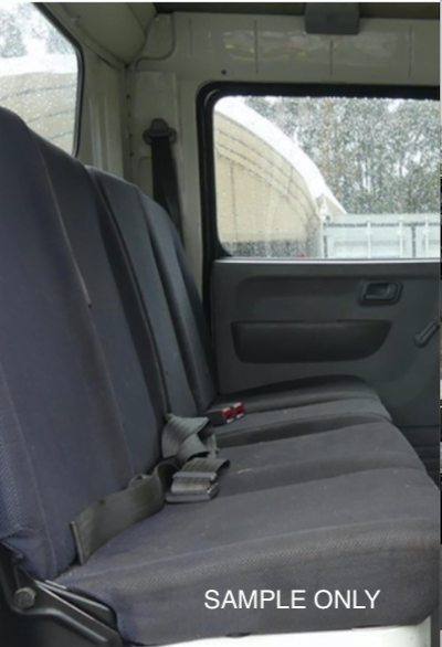 Mitsubishi Fuso Canter seat covers Seat covers fitted to a Mitsubishi Fuso Canter