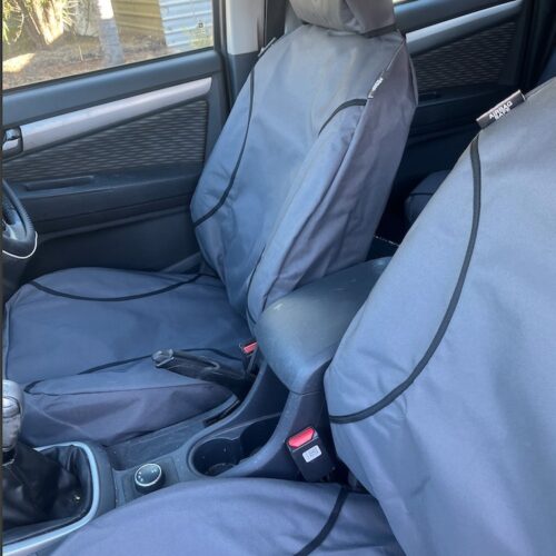 Mitsubishi Triton Poly Canvas seat covers Poly Canvas seat covers fitted to a Mitsubishi Triton