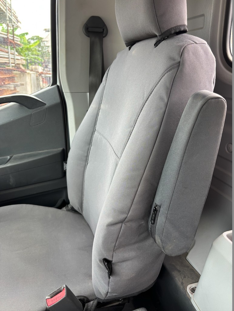 Nissan UD seat covers Seat covers fitted to a Nissan UD