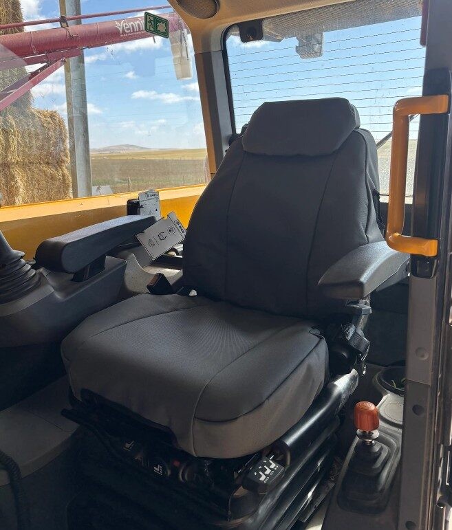JCB SF383 Loadall seat covers Seat covers fitted to a JCB SF383 Loadall