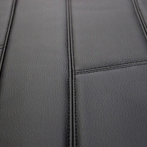 Mitsubishi Fuso Fighter Leather Look seat covers Leather Look seat covers fitted to a Mitsubishi Fuso Fighter