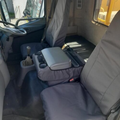 Mitsubishi Fuso Fighter Poly Canvas seat covers Poly Canvas seat covers fitted to a Mitsubishi Fuso Fighter