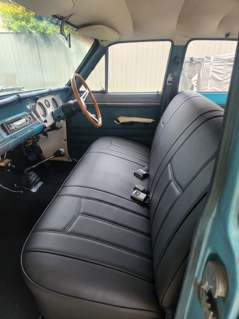 Holden Rodeo Leather Look seat covers Leather Look seat covers fitted to a Holden Rodeo