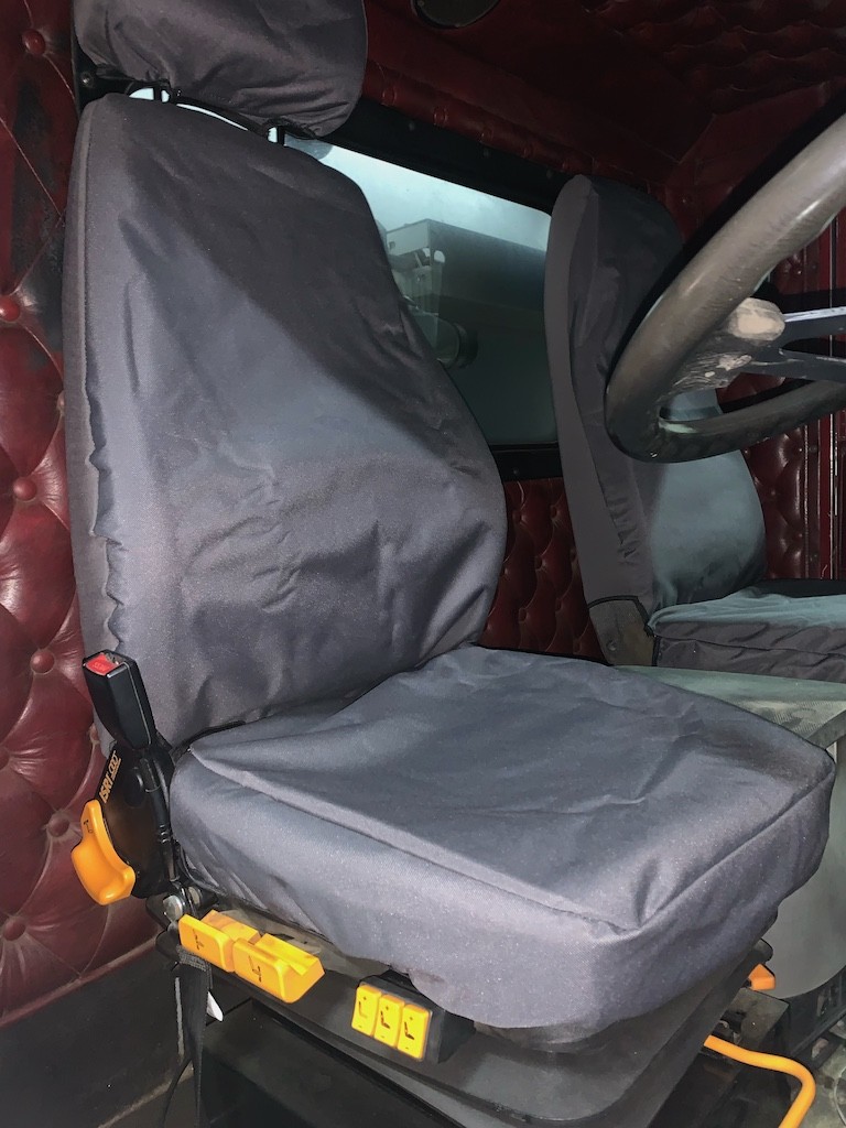 ISRI 6860-870 NTS2 Poly Canvas seat covers Poly Canvas seat covers fitted to a ISRI 6860-870 NTS2