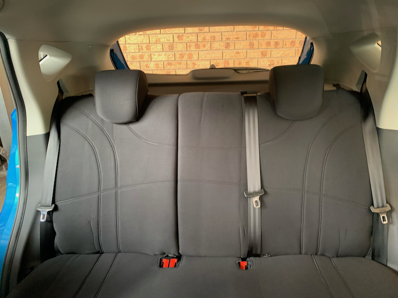 Mitsubishi Outlander Neoprene seat covers Neoprene seat covers fitted to a Mitsubishi Outlander