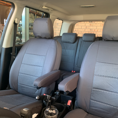 Mahindra Pikup Waterproof Jacquard seat covers Waterproof Jacquard seat covers fitted to a Mahindra Pikup